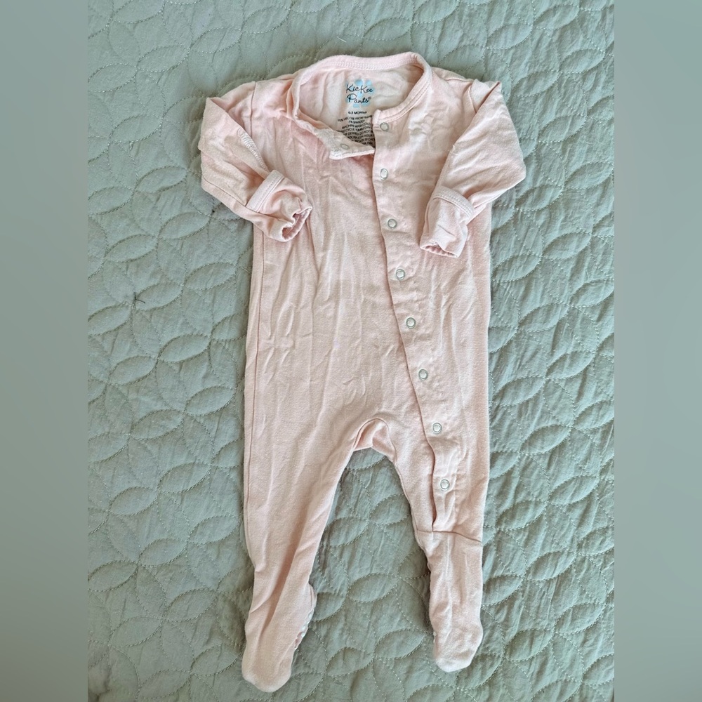 Kickee Pants button sleeper 0-3 months